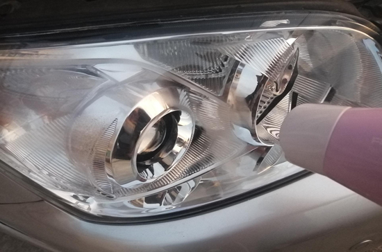 Why are there water droplets on the inner wall of car headlights? How?
